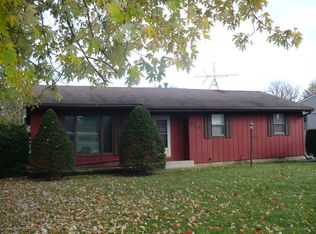 224 SW Circle Dr, Joliet, IL 60433