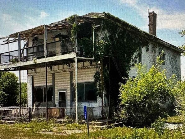 17928 & 17891 Augusta Mill Rd, Wever, IA 52658