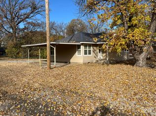 1608 Pine St, Harper, KS 67058