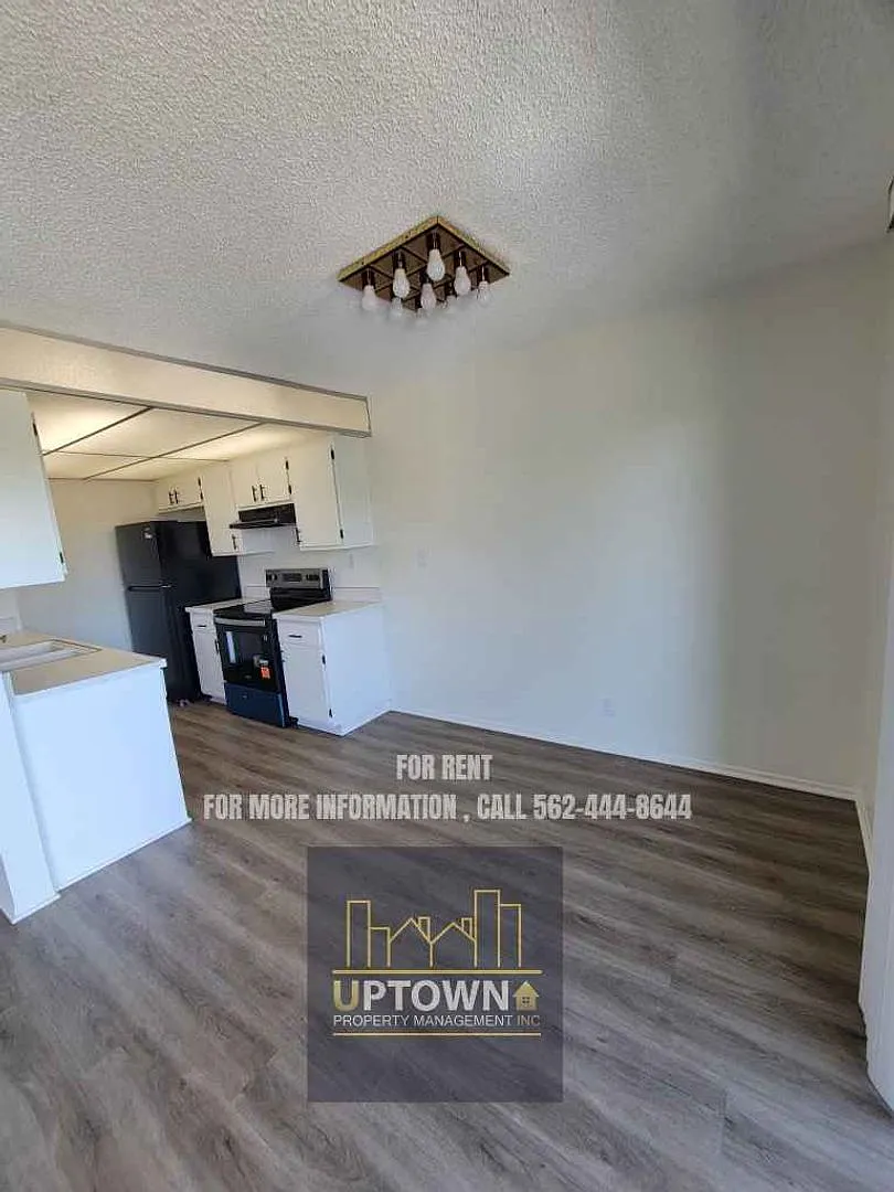 Condo - 1 Bedroom / 1 Bath - Long Beach — Photo 4