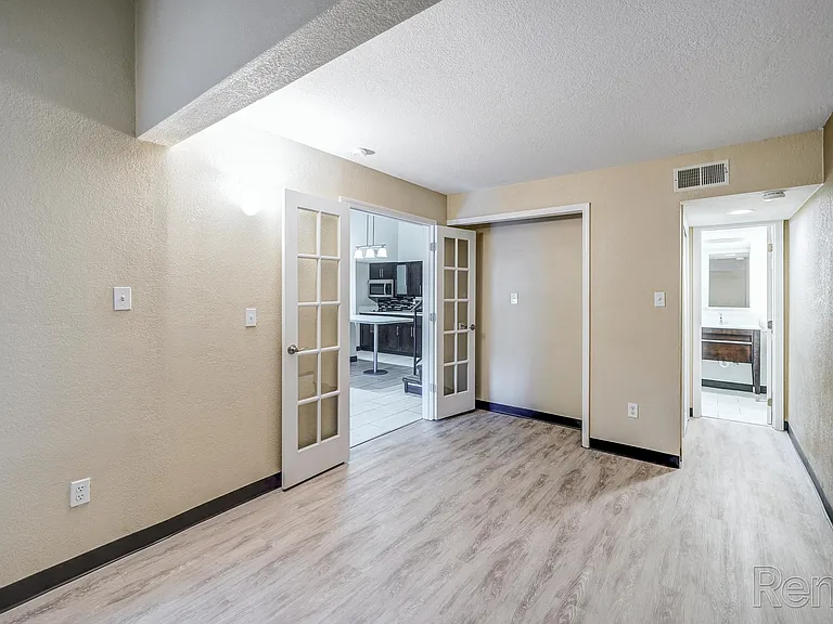 3553 Founders Rd #2 — Photo 29