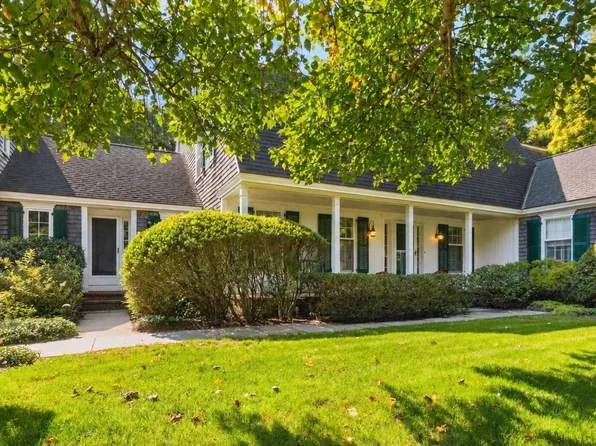 78 Plantingfield Way, Edgartown, MA 02539
