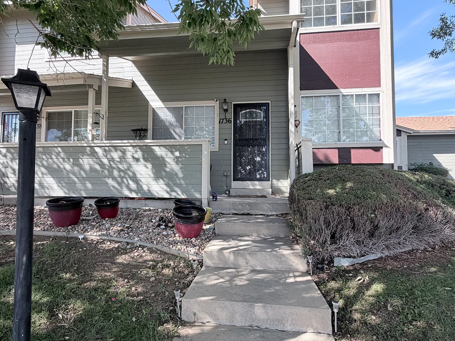 2 bed, 3.5 bath, 1689 sqft, $2,450 — Photo 2