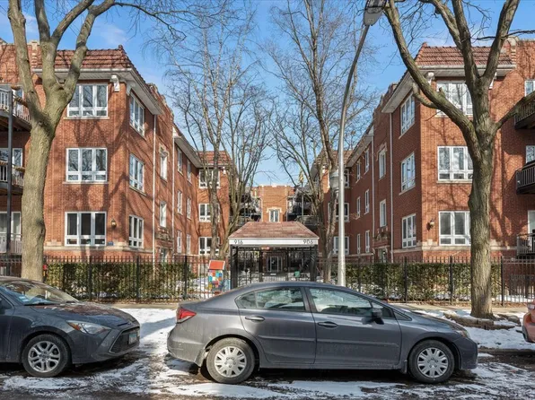 912 W Agatite Ave APT 1, Chicago, IL 60640