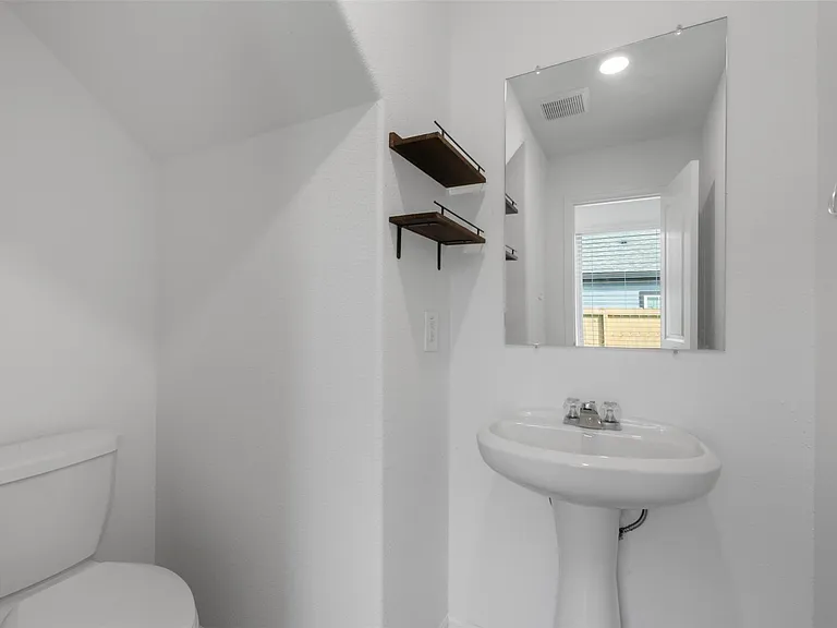 1044 Road 5203 — Photo 16