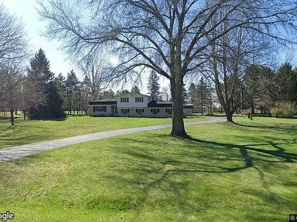 3423 Burwood Ln, Highland, MI 48357