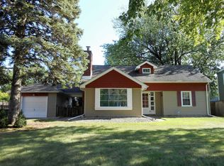 3403 Linneman St, Glenview, IL