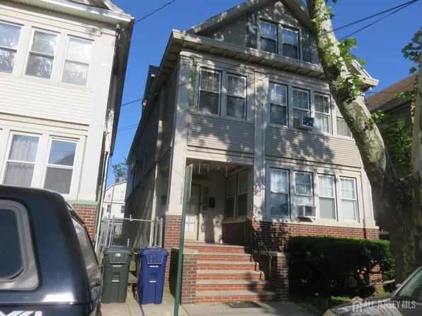 68 Catalpa Ave, Perth Amboy, NJ 08861