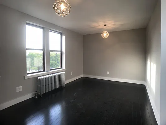 Rented by Bohemia Realty Group | media 28