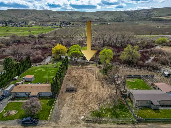 1302 Glaspey Ln, Yakima, WA 98903