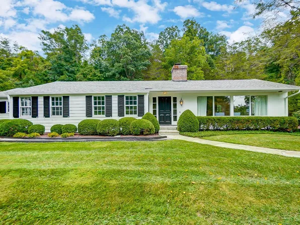 5750 Given Rd, Cincinnati, OH 45243