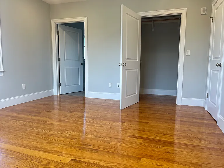 45 Spring St #7 — Photo 9