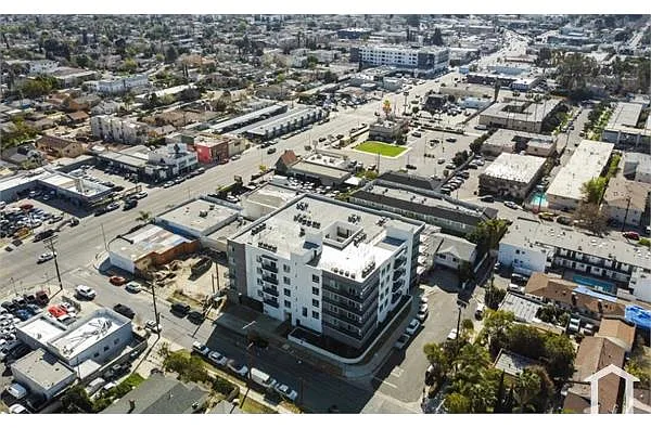 Building Photo - 11714 Archwood St