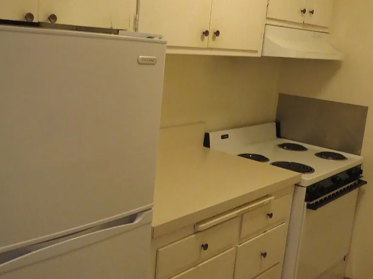 1735 Highland Pl #5 — Photo 4