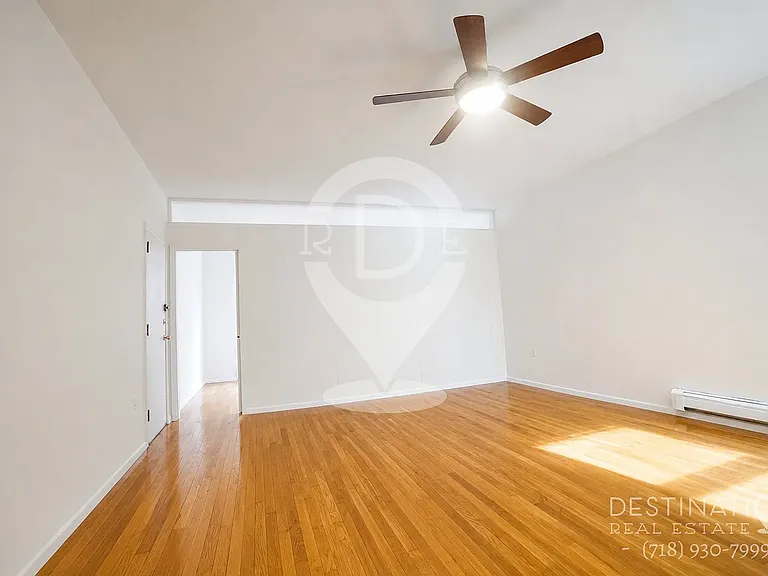 387 Clinton St #1R — Photo 12