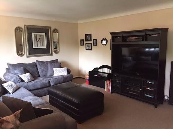 4th image of 4770 Clevesdale Dr