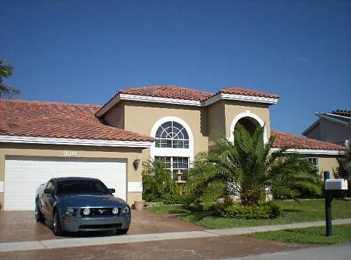 1st image of 920 NW 202nd Ln