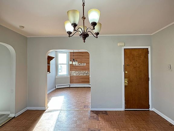 3rd image of 570 Highland Ave #2
