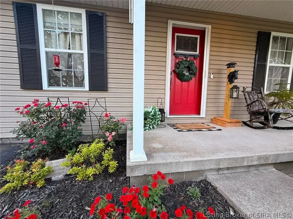 3389 N Thomastown Road, Austin, IN 47102