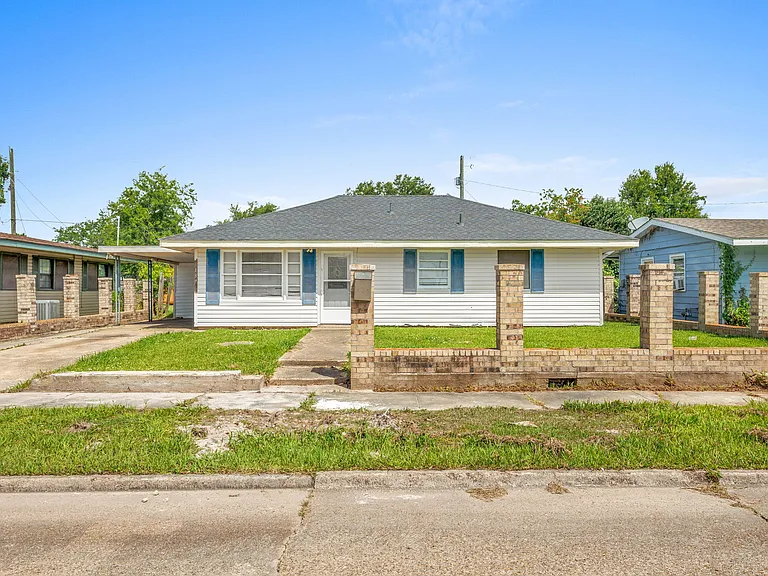 3450 Taylor St — Photo 1