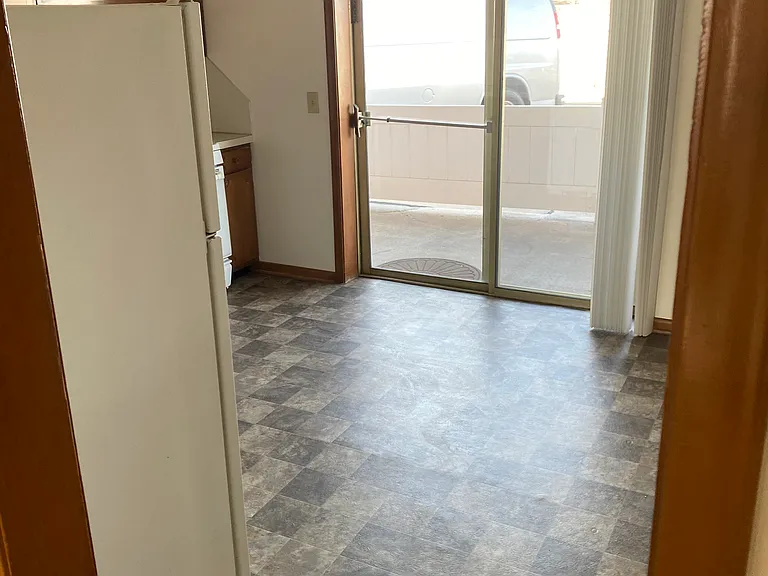 KINGSWOOD APARTMENTS — Photo 34