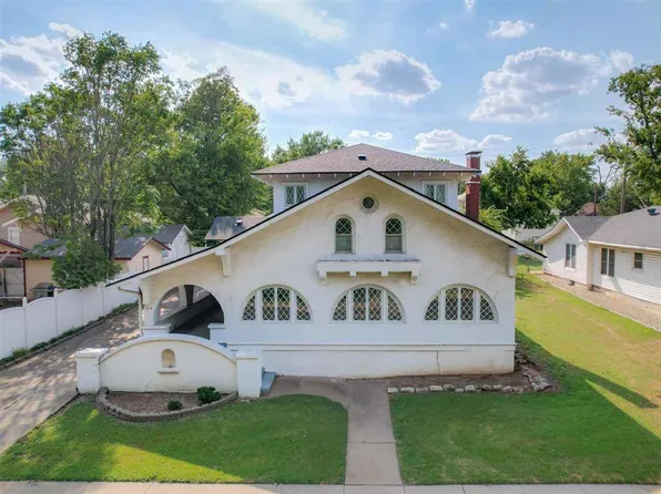 310 N 7th St, Ponca City, OK 74601