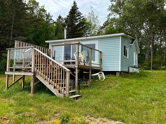 3rd image of 656 Milbury Lake Rd