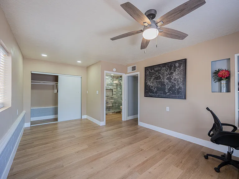1221 E Highland Ave, Phoenix Az — Photo 14