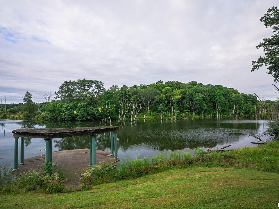 16th image of this home