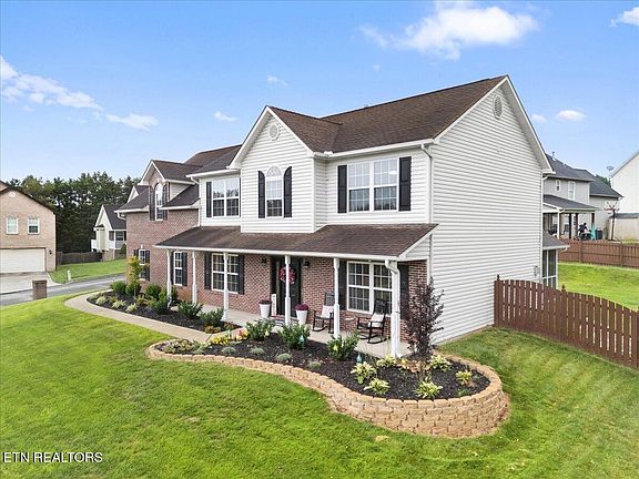 2nd image of 7109 Highland Creek Ln
