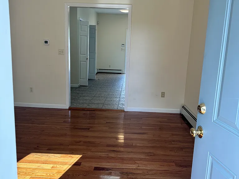 127 Mill St — Photo 11