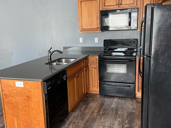 4th image of 1003 S 2nd St #1003