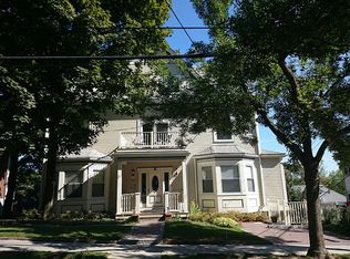 89 Winthrop Rd #1, Brookline, MA 02445