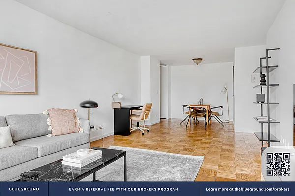 Rented by The Blueground | media 4