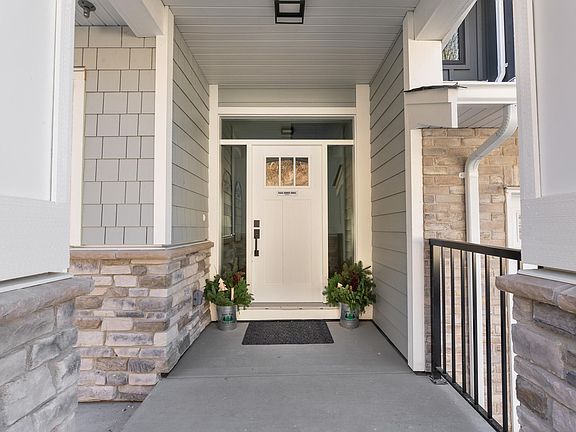 3rd image of 35247 Straiton Rd #9