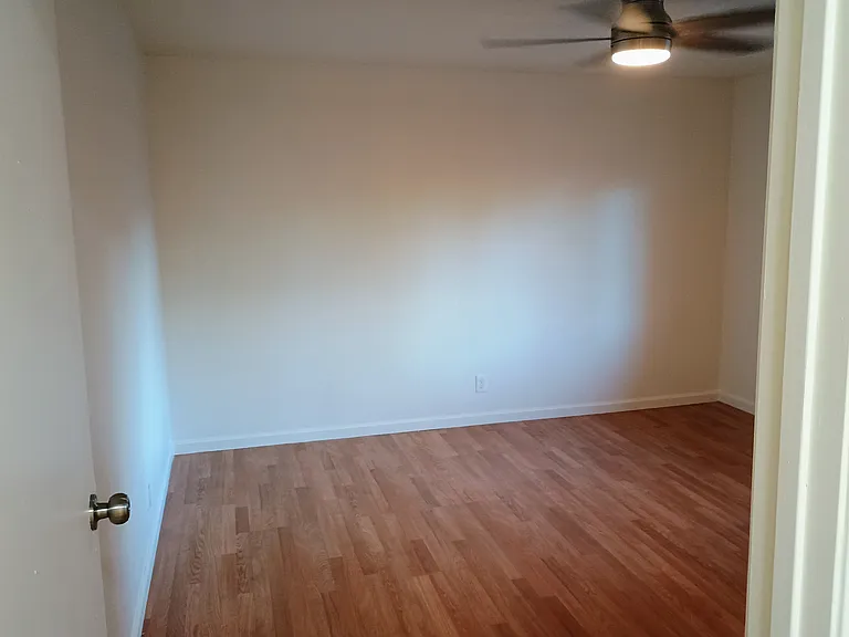 1455 Lochbrae Rd #8 — Photo 13