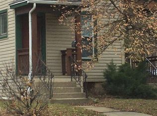 1724 Charles St, Rockford, IL 61104