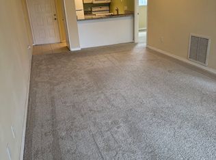 3802 N Oak Dr UNIT W11, Tampa, FL 33611