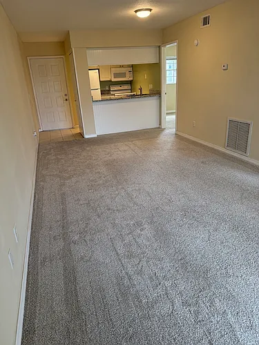 3802 N Oak Dr #W11 Photo 1