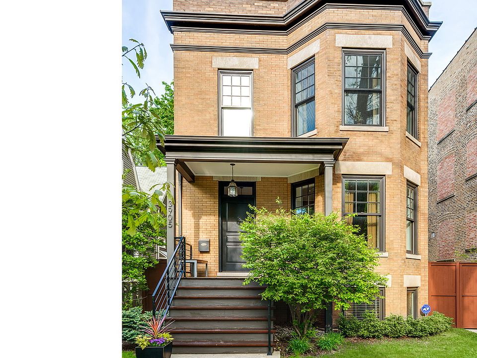 1st image of 3905 N Hoyne Ave