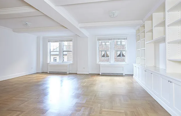 Sold by Stribling | media 18