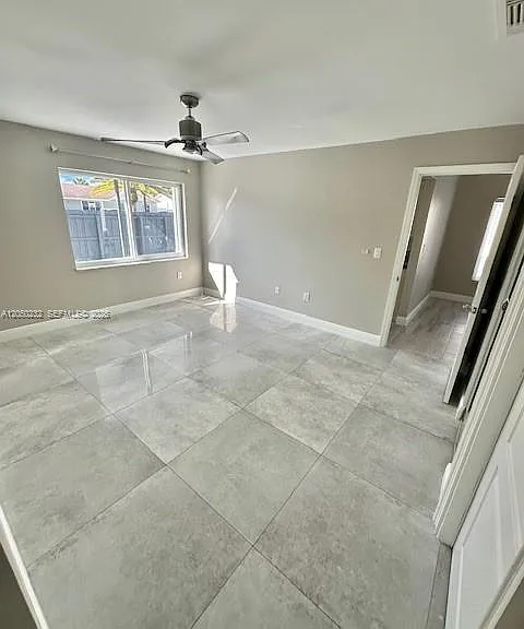 19853 NW 64th Pl — Photo 8