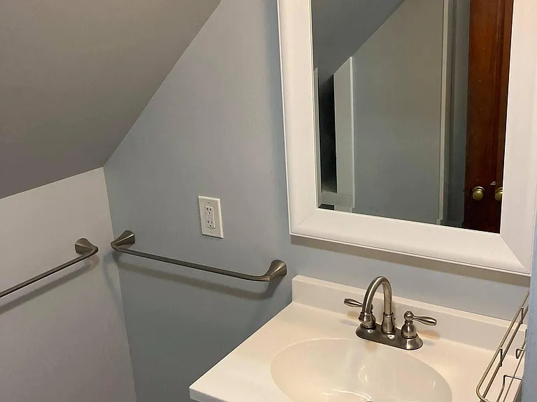 27 Glenwood St #3 — Photo 21