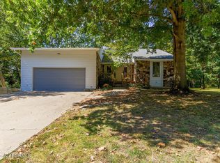 2412 Knight Valley Dr, Jefferson City, MO 65101
