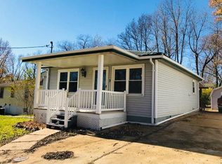 3 Rosemond Dr, Fenton, MO 63026