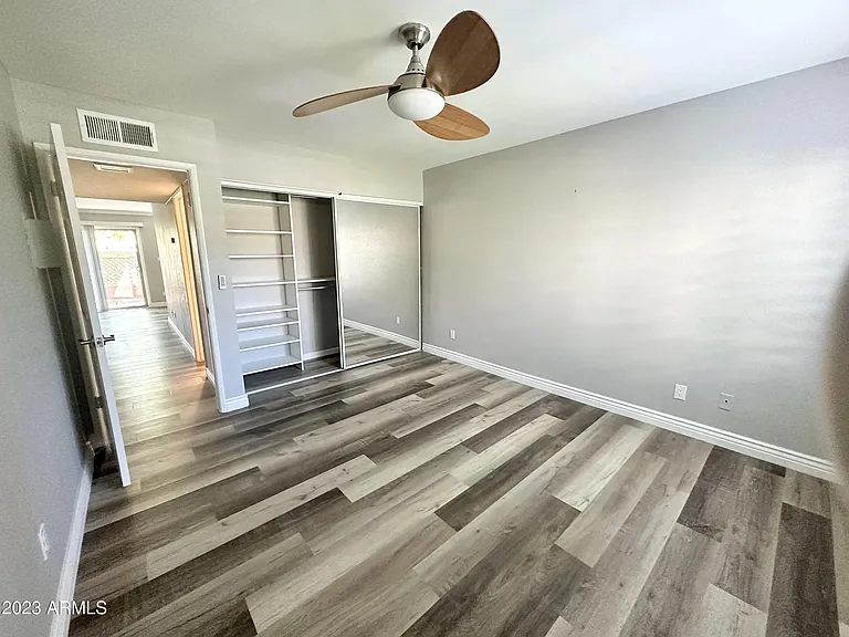 Guest bedroom
