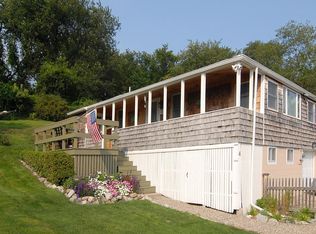 4 Chickadee Rd, Ipswich, MA 01938