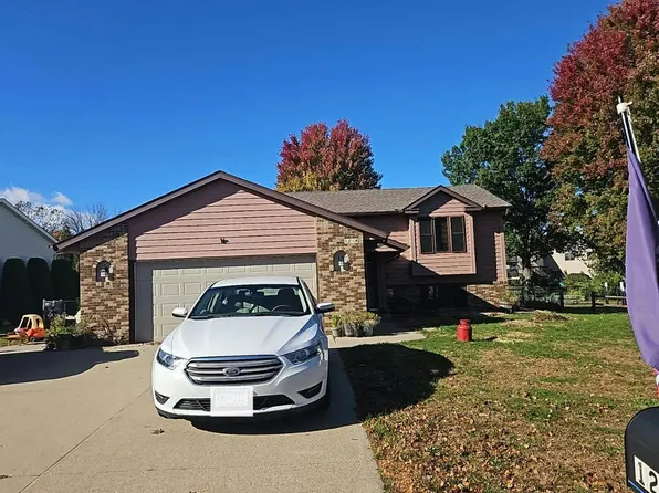 1214 19th St SW, Faribault, MN 55021