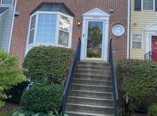 2082 Pawlet Dr #44E, Crofton, MD 21114
