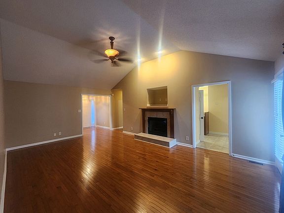 5th image of 2417 Shoveler Way